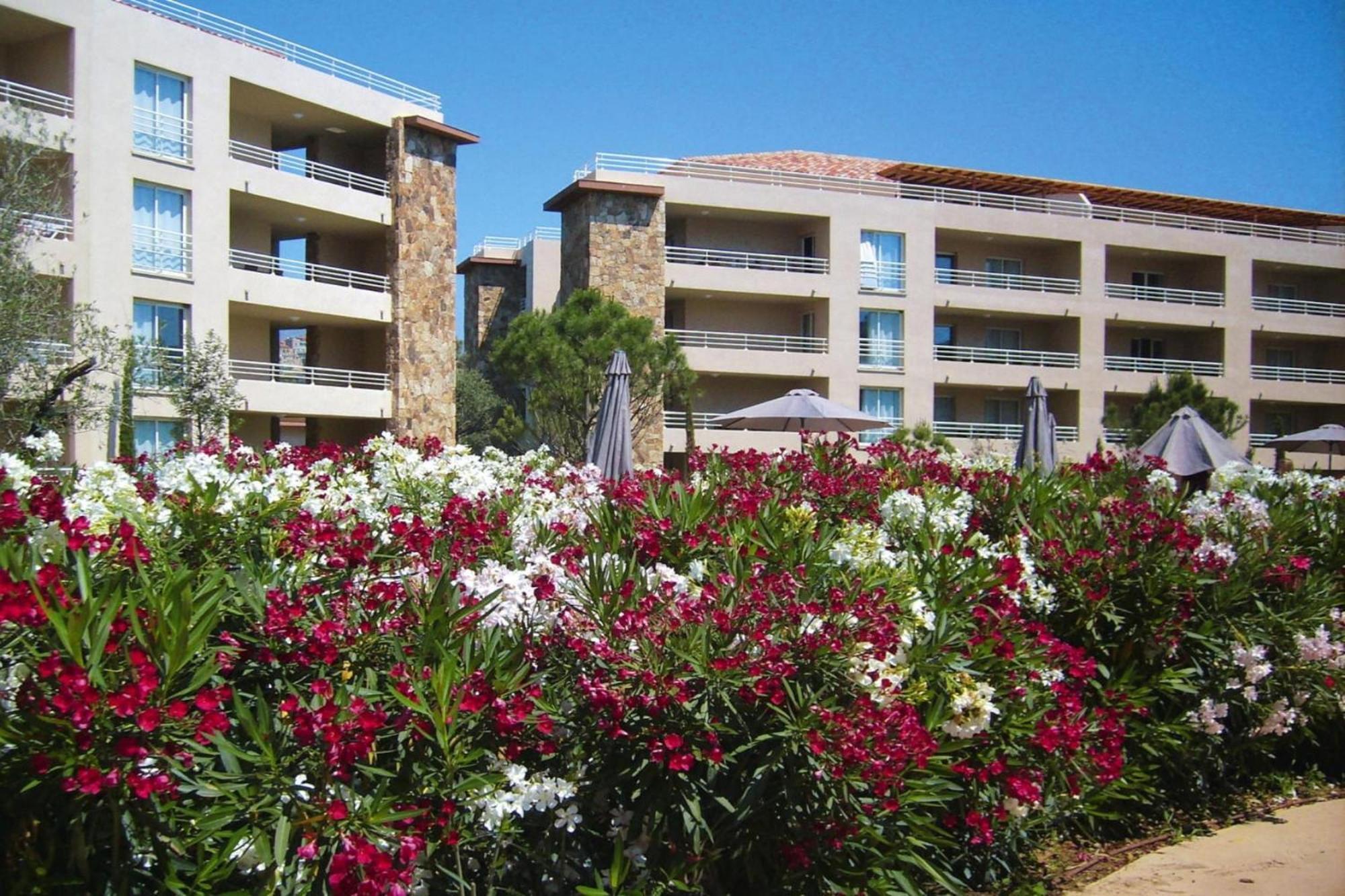 Apartment Salina Bay Vecchio Garden Side